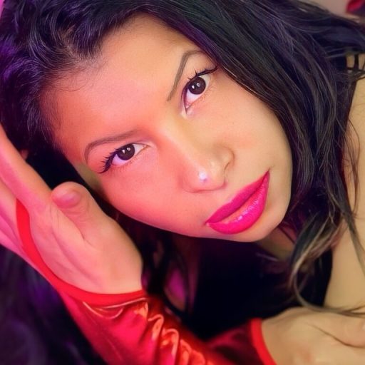 AbbyGarnier dildo real image