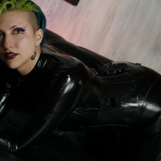 AbigailJopplin vibrator lj image