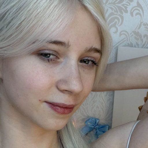AbigilAdams cam naked image