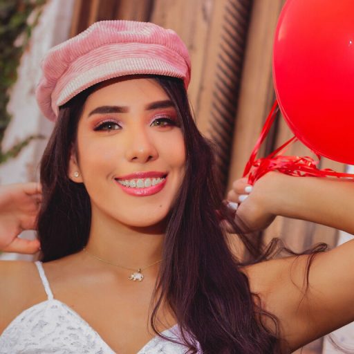 AbrilVelez pictures toy image