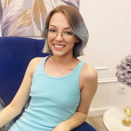 AdeleHertley live video image