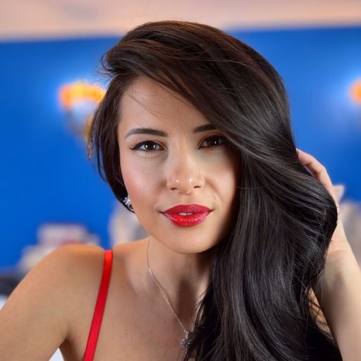 AdrianaHunt lush livejasmin image