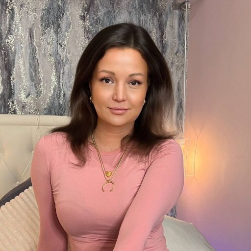 AgataGilbert photos webcam image