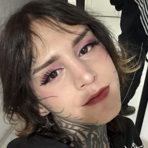 Ahmaniah photos webcam image