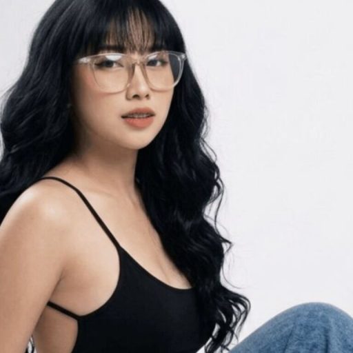 AickaRose pussy show image