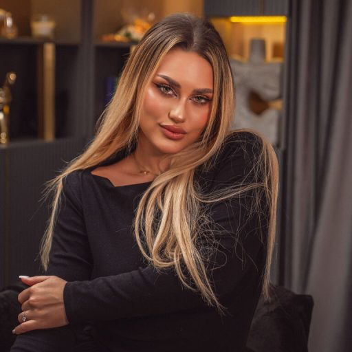 AishaRae real strip image