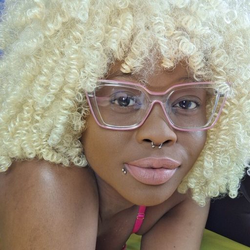 AkeliaHampson pics xxx image