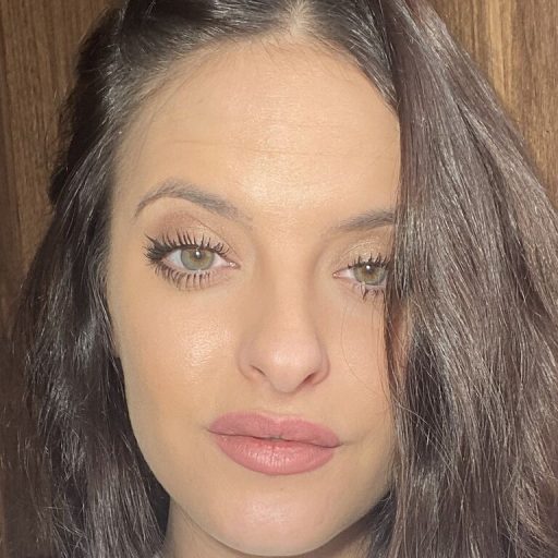 AlanaMore shows recorded image