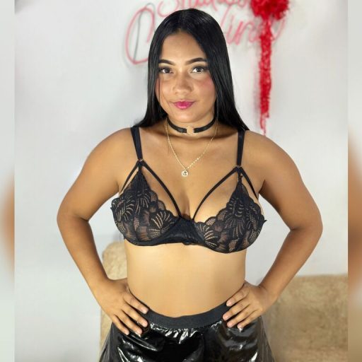 AlanaRoberts online shows image