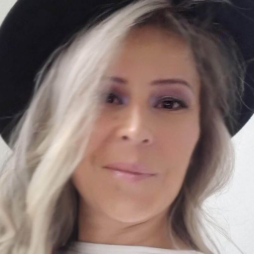 AlayaaContee live video image