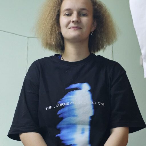 AlenyaDice dildo real image