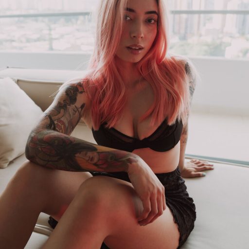 AlessaLaurent xxx masturbation image