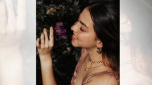 AlessiaPearl strip amateur image
