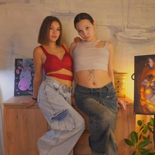 AlethiaAndBruna anal videos image