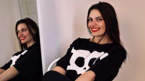 AlexaDarson live video image