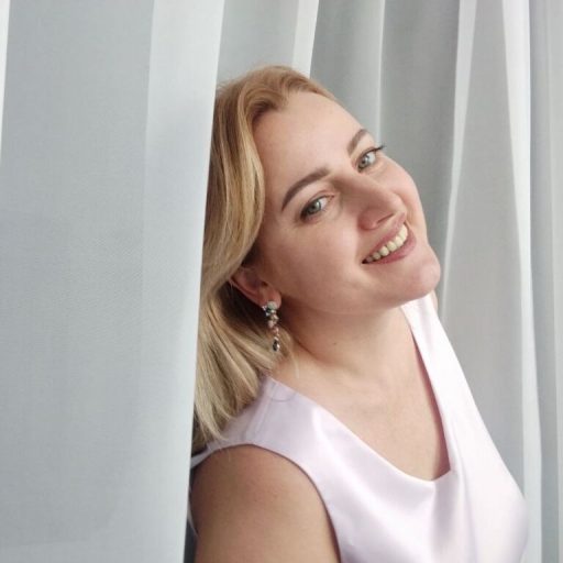 AlexaDuVernay strip amateur image