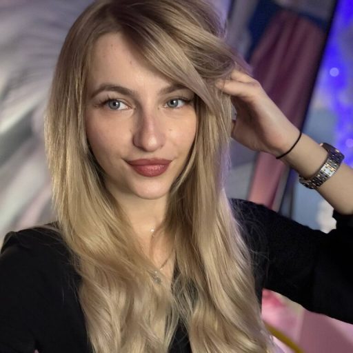 AlexaMoonshine videos pics image