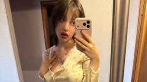 AlexaSparkle livesex pussy image