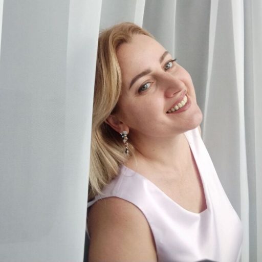 AlexaStreep real strip image