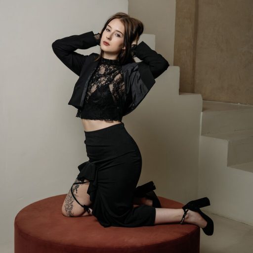 AlexiaHiggins cam naked image