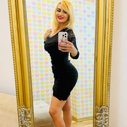 AliceAime ass vibrator image