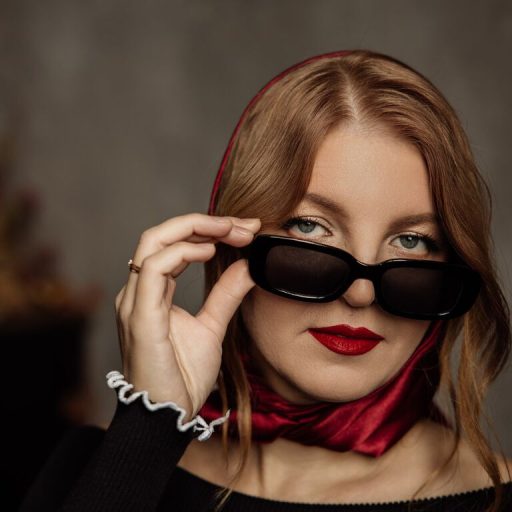 AliceBiorn naked porn image