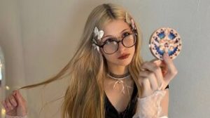 AliceDews preview