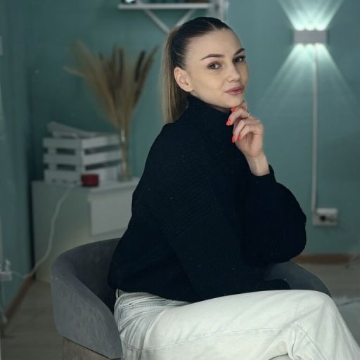 AlinaBarreira amateur lush image