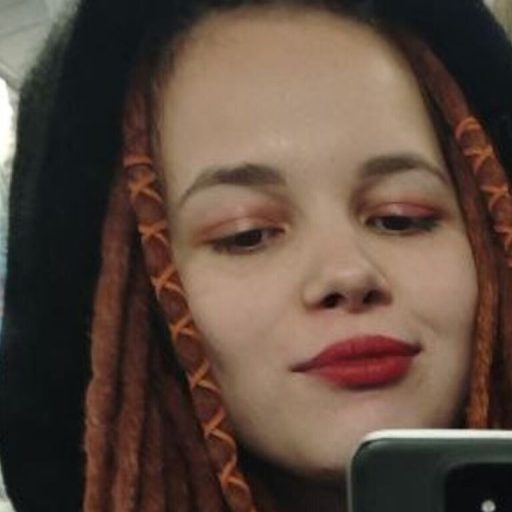 AlisHale webcam free image