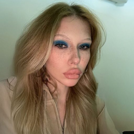 AlisaCrump livejasmin fuck image