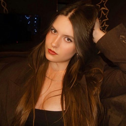 AlishaBennett toy jasmin image