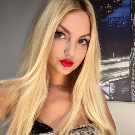 AlissaG pussy show image