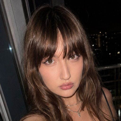 AlizaShaner free dildo image