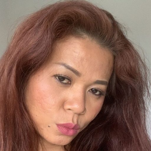 AlizabethJohnson online shows image