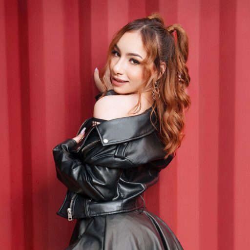 AlizeeBlair videos pics image