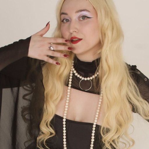 AllisonBlackmoon pictures toy image