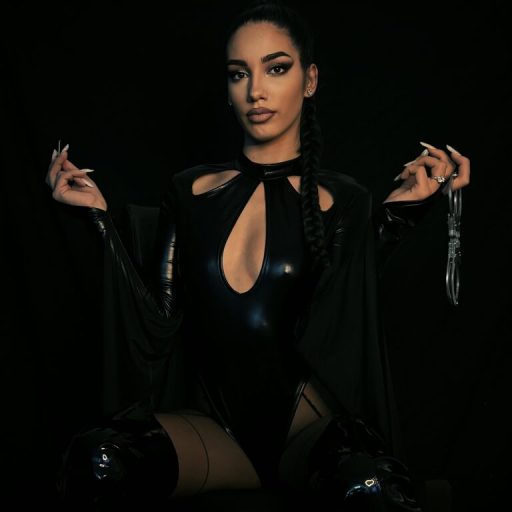 AlmaBridge dildo real image