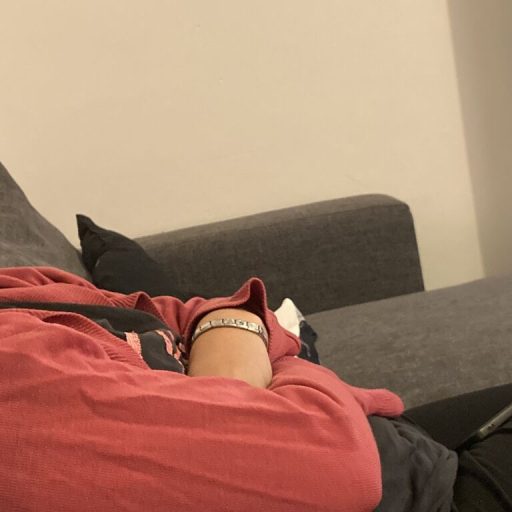Alyjas fingering ass image