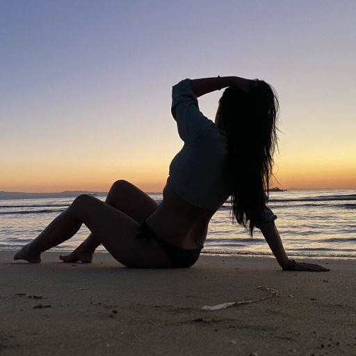 AlyssaDiva xxx masturbation image