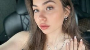 AmaliaVan preview