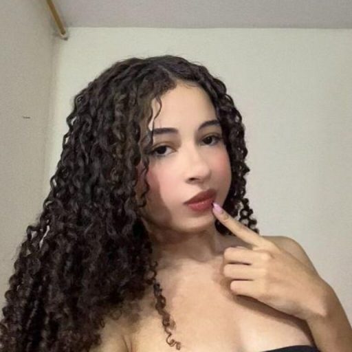 AmandaFerri shows recorded image