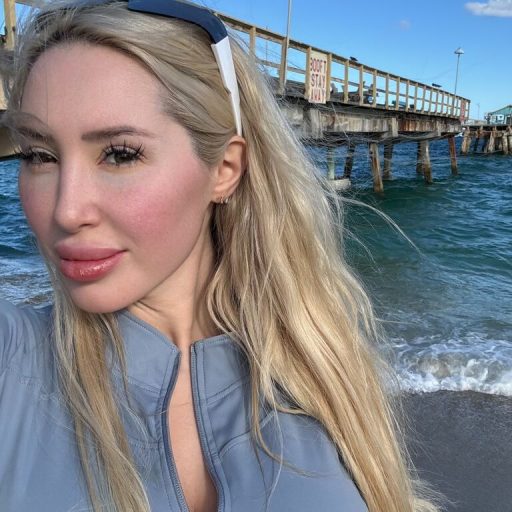 AmandaScott amateur lush image