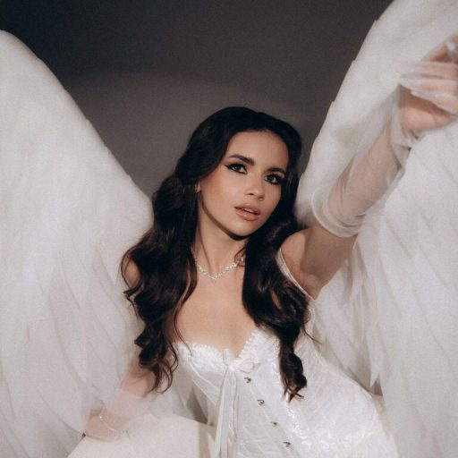 AmberWatts amateur lush image