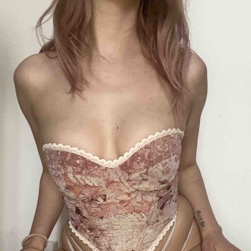 AmeliaBloomdawn amateur lush image