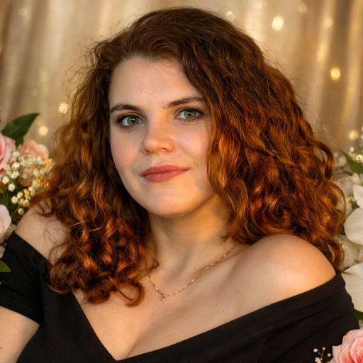 AmeliaStorm online shows image