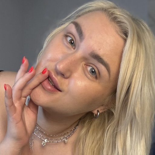 AmelieRowan video photos image