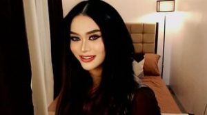AmoreValdez preview