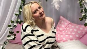 AmyDavil preview