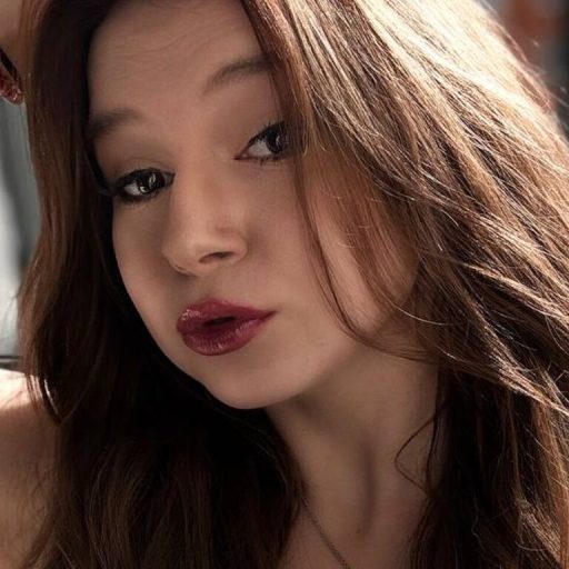 AmyDavisss online shows image