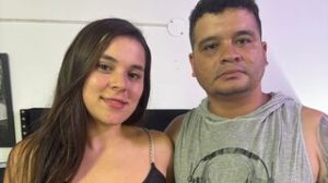AmyandAlan livesex pussy image
